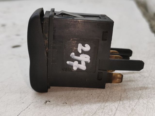 bontott VW POLO CLASSIC Ablakfűtés Kapcsoló