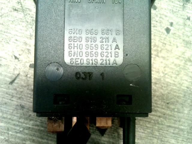 bontott VW POLO CLASSIC Ablakfűtés Kapcsoló