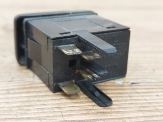 bontott VW POLO CLASSIC Ablakfűtés Kapcsoló