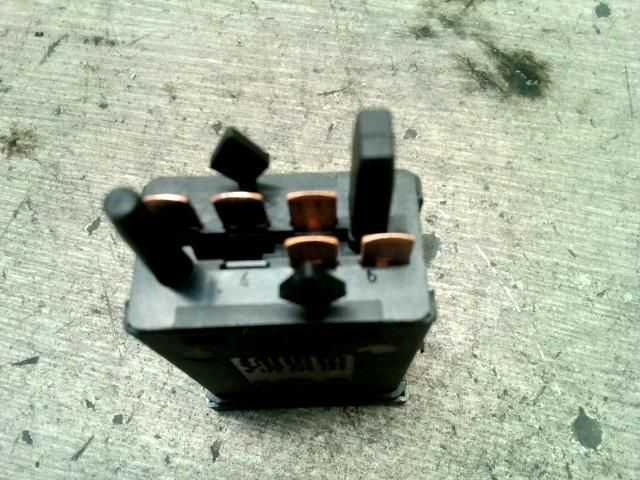 bontott VW POLO CLASSIC Ablakfűtés Kapcsoló