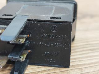 bontott VW POLO CLASSIC Ablakfűtés Kapcsoló