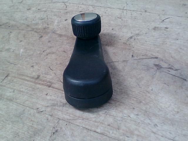 bontott VW POLO CLASSIC Ablaktekerő Kar (Pozíciófüggetlen)