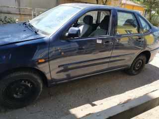 bontott VW POLO CLASSIC Bal C Oszlop Oldalablak Üveg