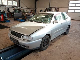 bontott VW POLO CLASSIC Bal első Ablakemelő Kapcsoló