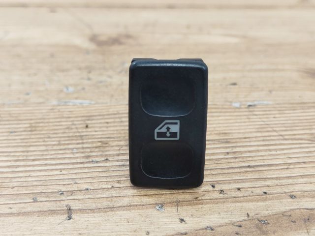 bontott VW POLO CLASSIC Bal első Ablakemelő Kapcsoló