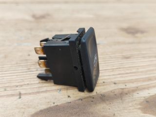 bontott VW POLO CLASSIC Bal első Ablakemelő Kapcsoló