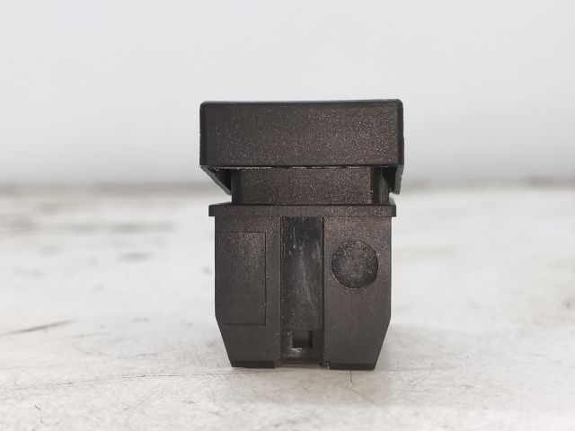 bontott VW POLO CLASSIC Bal első Ablakemelő Kapcsoló