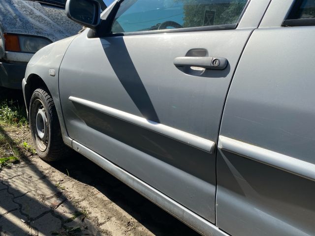 bontott VW POLO CLASSIC Bal első Ajtó (Üres lemez)