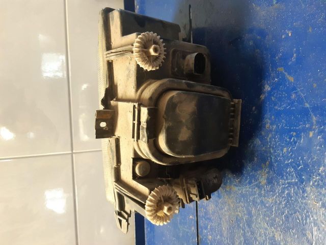 bontott VW POLO CLASSIC Bal Fényszóró