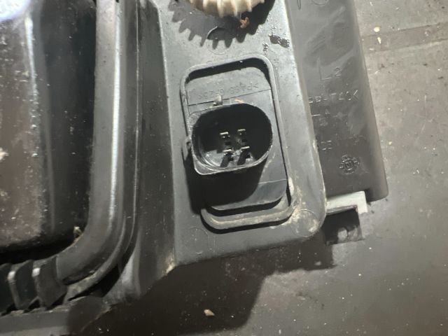 bontott VW POLO CLASSIC Bal Fényszóró