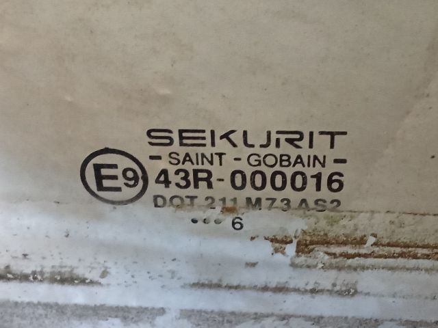 bontott VW POLO CLASSIC Bal hátsó Ablak