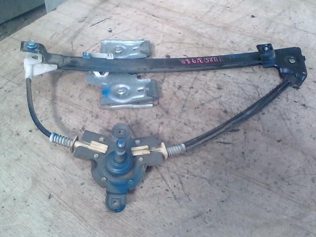 bontott VW POLO CLASSIC Bal hátsó Ablakemelő Szerkezet (Mechanikus)