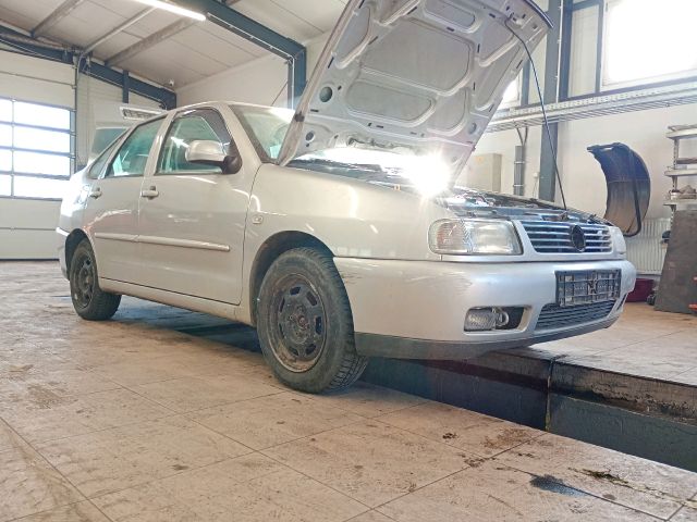 bontott VW POLO CLASSIC Bal hátsó Ablakemelő Szerkezet (Mechanikus)