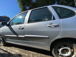 bontott VW POLO CLASSIC Bal hátsó Ajtó (Üres lemez)