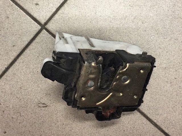 bontott VW POLO CLASSIC Bal hátsó Ajtózár