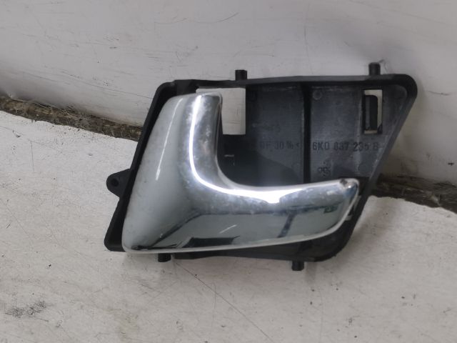 bontott VW POLO CLASSIC Bal hátsó Belső Kilincs