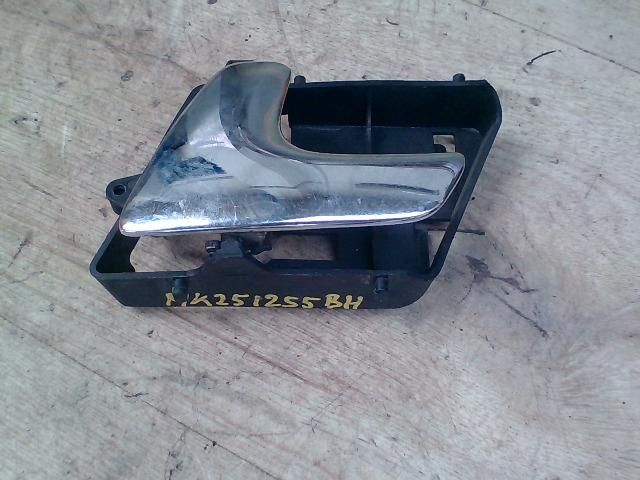 bontott VW POLO CLASSIC Bal hátsó Belső Kilincs