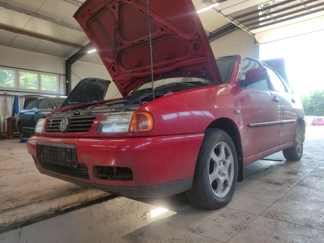 bontott VW POLO CLASSIC Bal hátsó Gólyaláb (Lengécsillapító, Rugó)