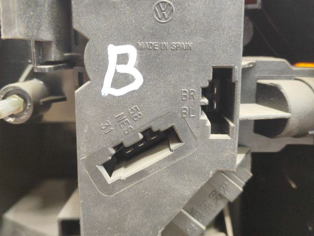 bontott VW POLO CLASSIC Bal Hátsó Lámpa