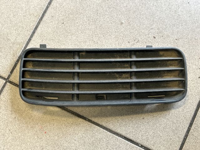 bontott VW POLO CLASSIC Bal Ködlámpa Rács