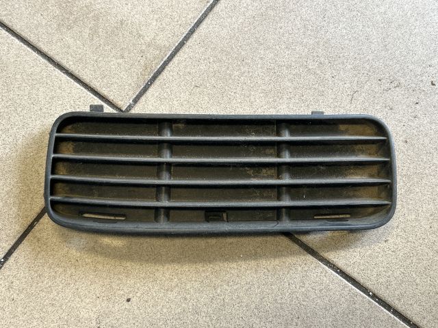 bontott VW POLO CLASSIC Bal Ködlámpa Rács