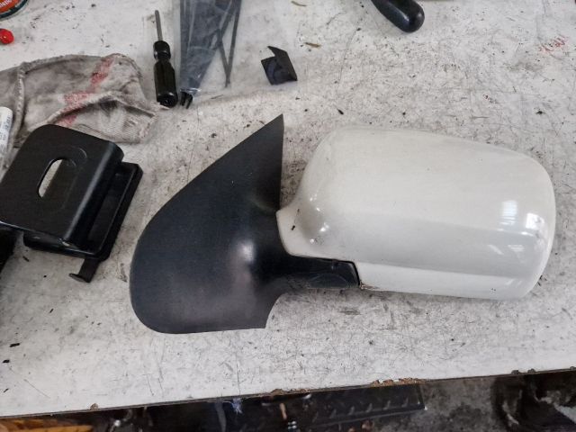 bontott VW POLO CLASSIC Bal Visszapillantó Tükör (Mechanikus)