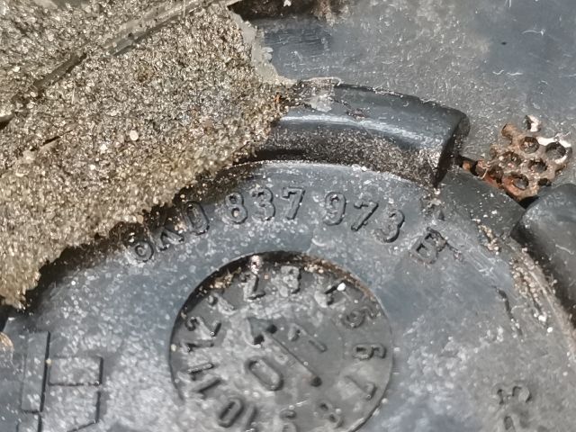 bontott VW POLO CLASSIC Bal Visszapillantó Tükör Talp Burkolat