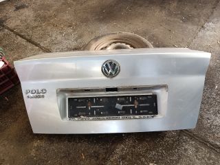 bontott VW POLO CLASSIC Csomagtérajtó (Részeivel)