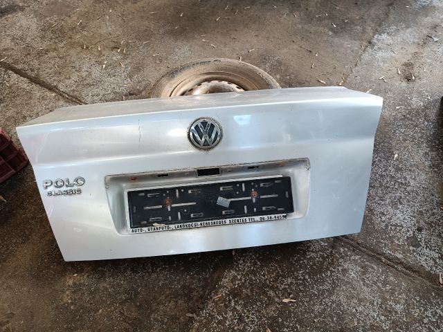 bontott VW POLO CLASSIC Csomagtérajtó (Részeivel)