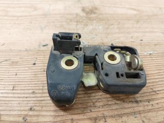 bontott VW POLO CLASSIC Csomagtérajtó Zárszerkezet