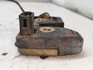 bontott VW POLO CLASSIC Csomagtérajtó Zárszerkezet