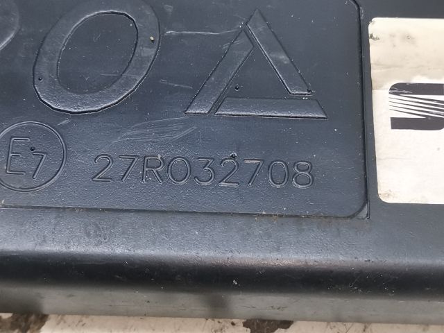 bontott VW POLO CLASSIC Elakadásjelző Háromszög