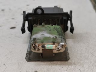 bontott VW POLO CLASSIC Előtét Ellenállás Fűtőmotor