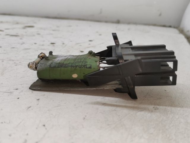 bontott VW POLO CLASSIC Előtét Ellenállás Fűtőmotor