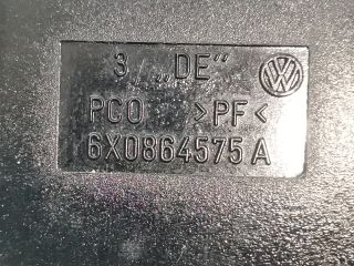 bontott VW POLO CLASSIC Első Hamutartó