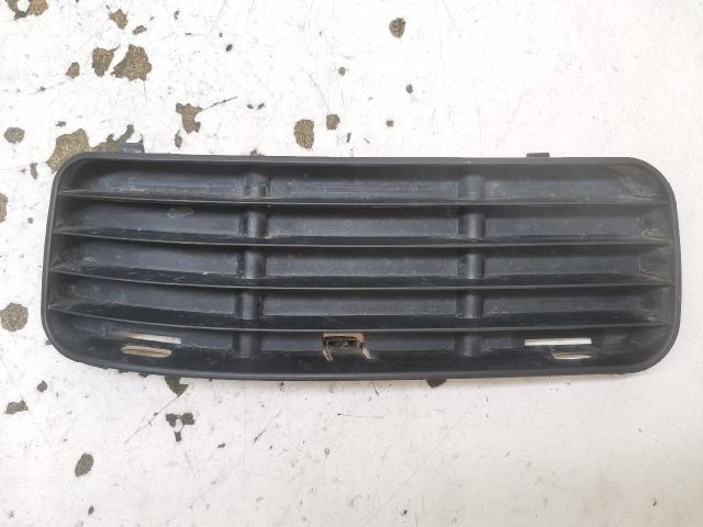 bontott VW POLO CLASSIC Első Lökhárító Bal Díszrács