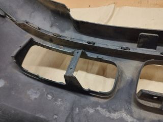 bontott VW POLO CLASSIC Első Lökhárító (Üresen)