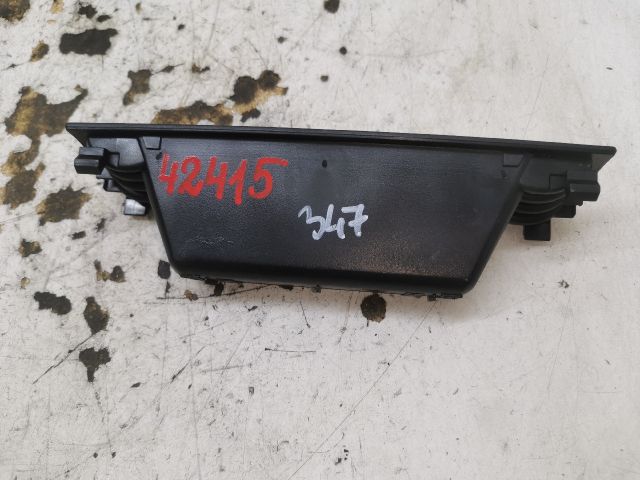 bontott VW POLO CLASSIC Első Tároló Rekesz