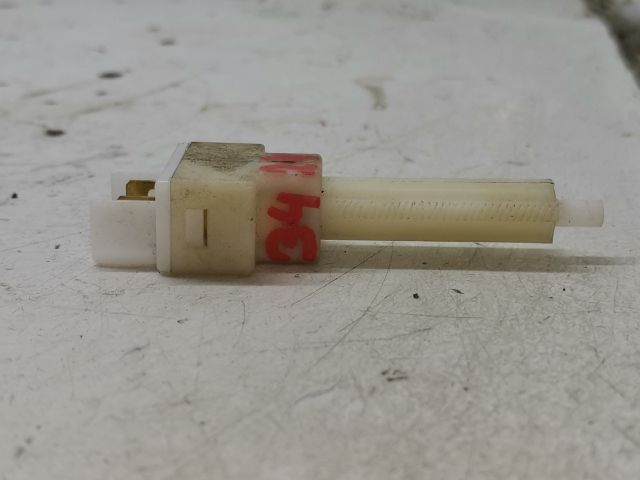 bontott VW POLO CLASSIC Fék Pedál Kapcsoló