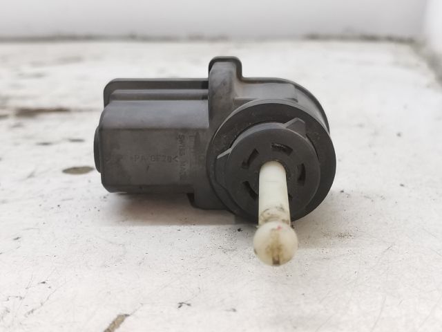 bontott VW POLO CLASSIC Fényszórómagasság Állító Motor Bal