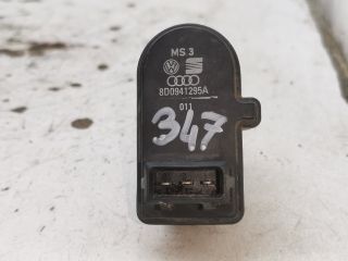 bontott VW POLO CLASSIC Fényszórómagasság Állító Motor Bal