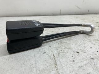 bontott VW POLO CLASSIC Hátsó középső Biztonsági Öv Csat