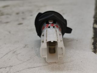 bontott VW POLO CLASSIC Hátsó Szivargyújtó Aljzat