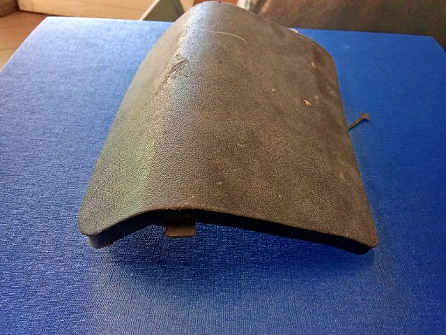 bontott VW POLO CLASSIC Hátsó Vonószem Burkolat