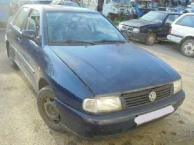 bontott VW POLO CLASSIC Jobb első Ablak