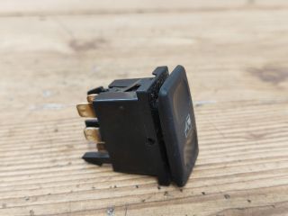 bontott VW POLO CLASSIC Jobb első Ablakemelő Kapcsoló