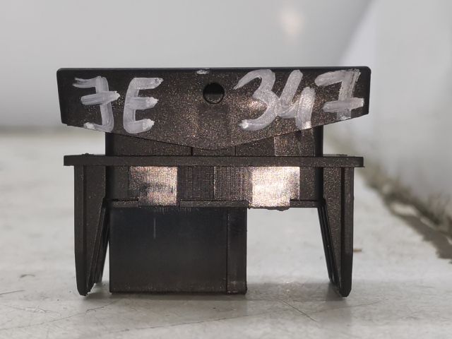 bontott VW POLO CLASSIC Jobb első Ablakemelő Kapcsoló