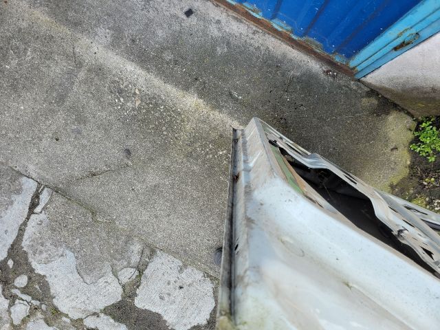 bontott VW POLO CLASSIC Jobb első Ajtó (Üres lemez)