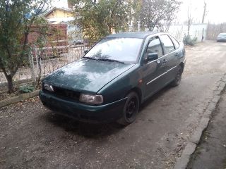 bontott VW POLO CLASSIC Jobb első Ajtó (Üres lemez)