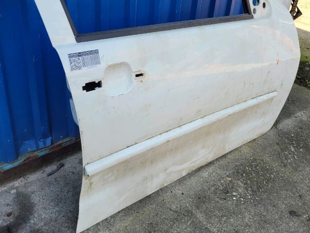 bontott VW POLO CLASSIC Jobb első Ajtó (Üres lemez)